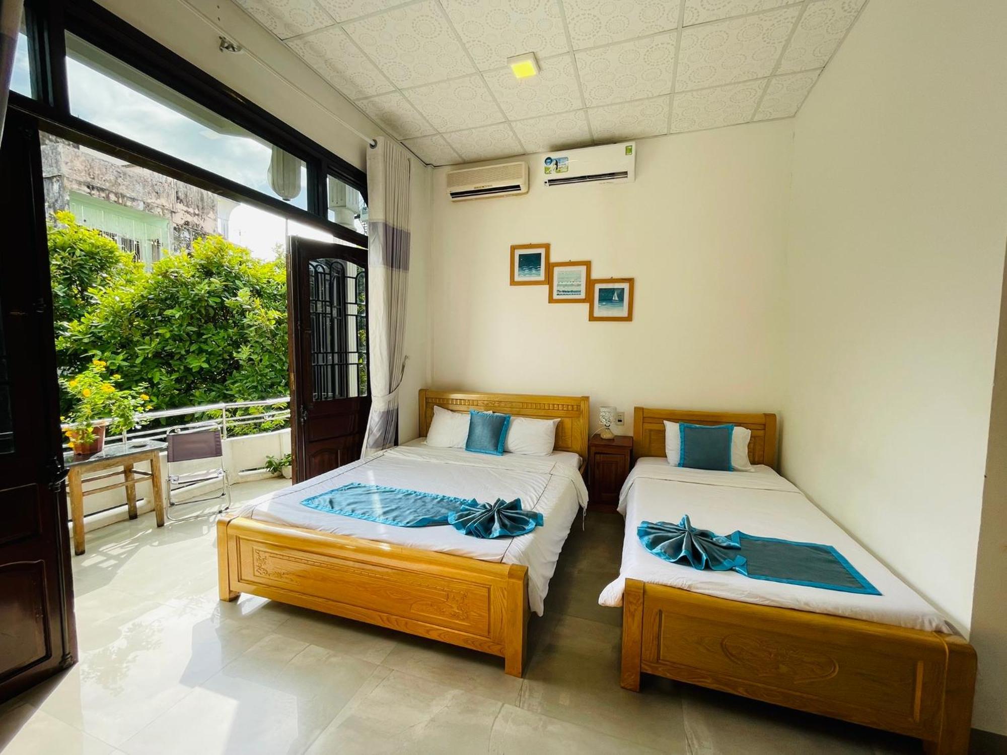 Shark Home Hue Bagian luar foto